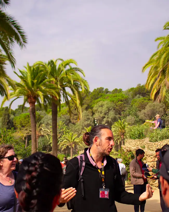 Barcelona guide - Explore with a tour guide